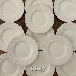 12 Wedgwood Cream Ware PATRICIAN Etruria & Barlaston Dinner Plates Ivory 10.5