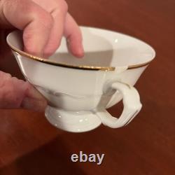 13-Piece Set Walbrzach Floral China