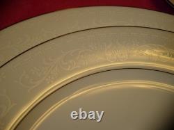20 Pc Noritake Versailles Fine China Dinnerware Ivory And White Serves 4 Mint
