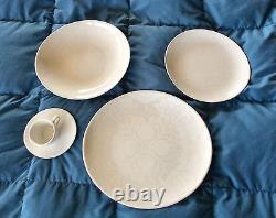 20 Pc. Oxford Porcelain (Brazil) Lace White Dinnerware 4 Place Settings (NEW)