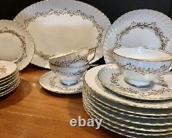 23 PC Antique German ROYAL TETTAU Dinnerware Set Gold Laurel Wreath EXCELLENT