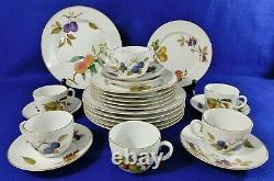 24pc Set Royal Worcester Evesham Gold China Dinnerware Service For 6 England