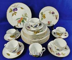 24pc Set Royal Worcester Evesham Gold China Dinnerware Service For 6 England