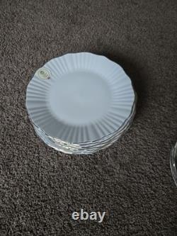 24pc White Fluted Porcelain Dinnerware Set Gold Trim Plates Bowls Elegant
