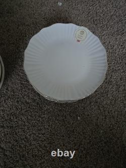 24pc White Fluted Porcelain Dinnerware Set Gold Trim Plates Bowls Elegant