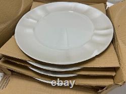 $279 NEIMAN MARCUS 10-Piece White Platinum Brushstroke Dinnerware Set