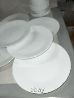 31 pc Corelle WINTER FROST WHITE Dinnerware Set 8 Dinner, Bread, Berry 7 Cereal