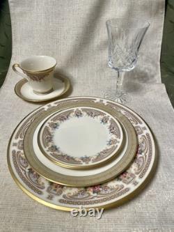 40 pc Lenox Versailles China Set-8 settings, Ivory/Floral with 24 k Gold Trim