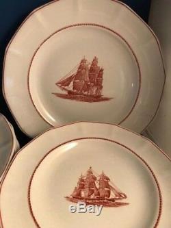 41pc Wedgwood Flying Cloud Rust Dinnerware Service for 8 plus 11 Oval Platter