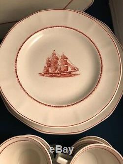 41pc Wedgwood Flying Cloud Rust Dinnerware Service for 8 plus 11 Oval Platter