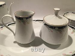 43pc Fine China Dinnerware Set Michelle by Crown Ming Jian Shiang, Lot J0240078