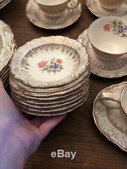 49 Piece Vintage Vogue Dinnerware Set Washington Colonial 32 K Gold Stamped