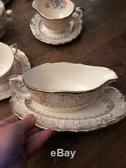 49 Piece Vintage Vogue Dinnerware Set Washington Colonial 32 K Gold Stamped