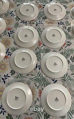 59 Piece Mikasa (Bridal Vail) Fine China Kitchenware