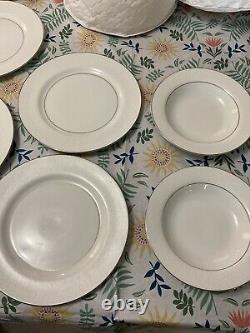 59 Piece Mikasa (Bridal Vail) Fine China Kitchenware