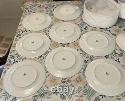 59 Piece Mikasa (Bridal Vail) Fine China Kitchenware