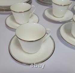 6 Royal Doulton Platinum Concord 5-Piece Place Settings Made In England