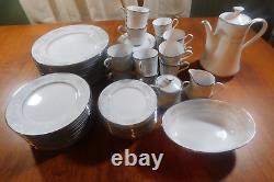 61 pcs LENOX ROSAMOND Bouquet Collection Porcelain White withPlatinum Trim