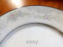 61 pcs LENOX ROSAMOND Bouquet Collection Porcelain White withPlatinum Trim