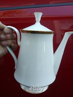 62 pcs. Oxford Bennington Lenox Bone China White Gold USA 12 setting teapot