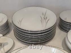 67pc Max Schonfeld Platinum Wheat Fine China Dinner Set Made in Japan Dinnerware