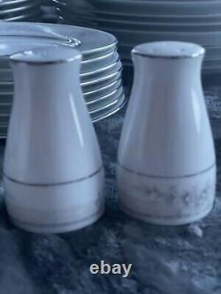 8 Piece Dinnerware set With 2 Soup Bowls & A Lovely Salt-pepper Shakers FREE