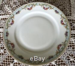 ANTIQUE- China-Dinnerware Set 1918-1945 MCPCzechoslovakia 25Pieces-Beautiful