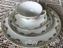 ANTIQUE- China-Dinnerware Set 1918-1945 MCPCzechoslovakia 25Pieces-Beautiful