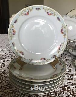 ANTIQUE- China-Dinnerware Set 1918-1945 MCPCzechoslovakia 25Pieces-Beautiful