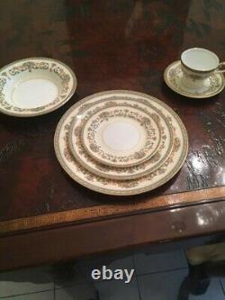 Ansley dinnerware pattern Henley English bone China set service for 12