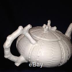 Anthropologie Reef Teapot 28 Oz All White Embossed Dots Coral Design