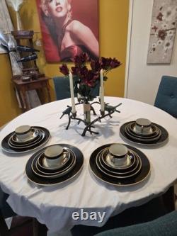 BNOS Fitz and Floyd Renaissance Black/Gold/White 20 Piece Service for 4 MINT