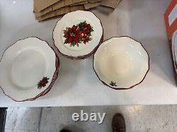 Better Homes and Gardens Limited Edition 12 Piece Dinnerware Set red poinsettias