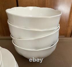 Block Windsor Bone White Scalloped Edge Dinnerware 20 Pc Service For 4 Thailand