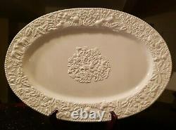 Bunny/lamb Embossed Dinnerware Huge Lot Global Design Connection-katewilliams