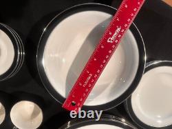 CARICO FINE CHINA MYSTIQUE 7955 Service for 4, 32 Pieces