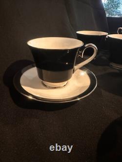 CARICO FINE CHINA MYSTIQUE 7955 Service for 4, 32 Pieces