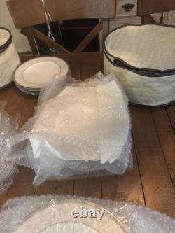 China noritake bone 12 piece dinner set