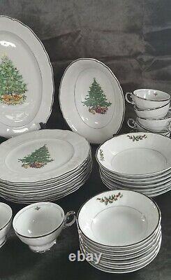 Christmas Fine China Table Setting For 7 Silver Sonata 3639 Dinnerware Rare