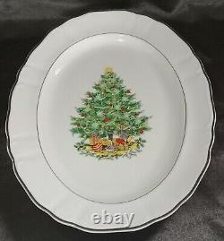 Christmas Fine China Table Setting For 7 Silver Sonata 3639 Dinnerware Rare