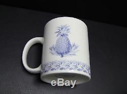 Colonial Williamsburg Blue & White Pineapple Design Mugs / Set of 8