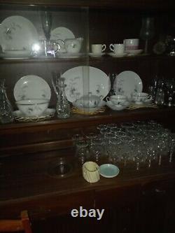 Complete set. Seyei fine China from Japan