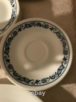 Corelle Old Town Blue Onion Dinnerware Service for 8 + Platter 57 Pc Free Ship