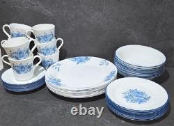 Corelle USA Vintage Blue Velvet 32pc Dinner and Plates Soup Bowls Cup Saucers 8