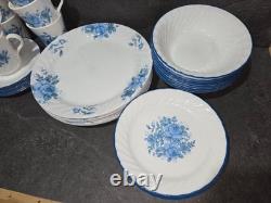 Corelle USA Vintage Blue Velvet 32pc Dinner and Plates Soup Bowls Cup Saucers 8