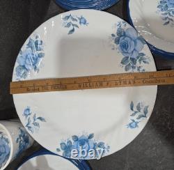 Corelle USA Vintage Blue Velvet 32pc Dinner and Plates Soup Bowls Cup Saucers 8