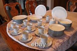 Crown Ming Fine China Vintage Royal Palm Pattern 44 Piece Dinnerware Grouping