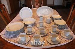 Crown Ming Fine China Vintage Royal Palm Pattern 44 Piece Dinnerware Grouping