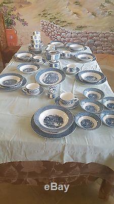 Dinnerware set Currier & Ives Harvest Collection (Blue and White)
