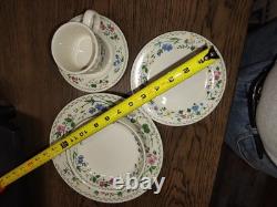 Dinnerware set for 8 vintage